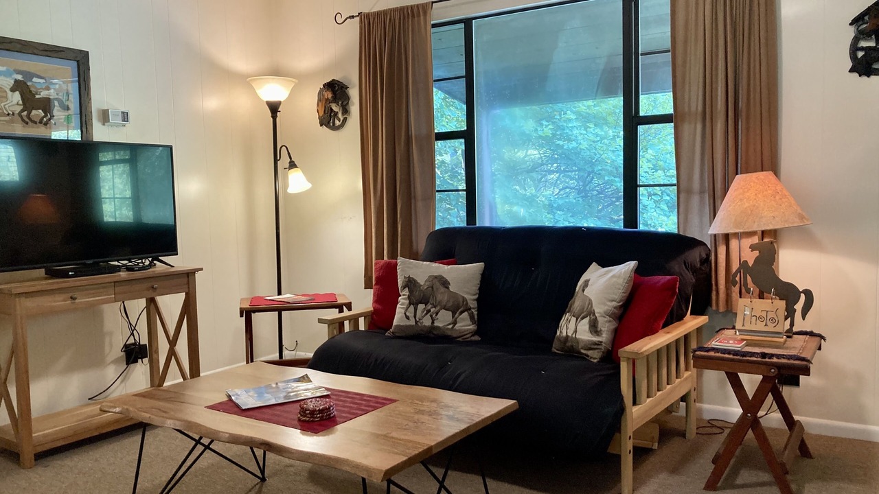 Photo of Livingroom in Townsend