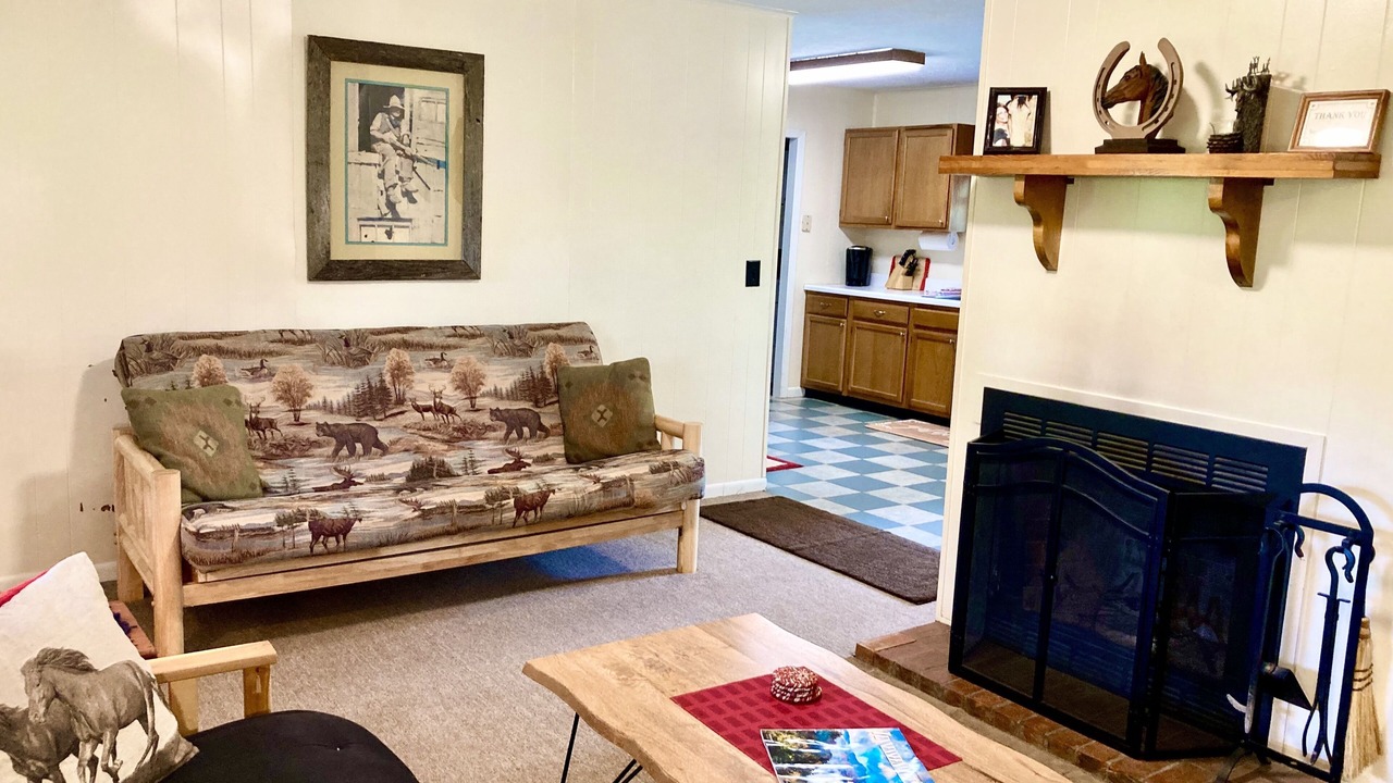 Photo of Livingroom in Townsend