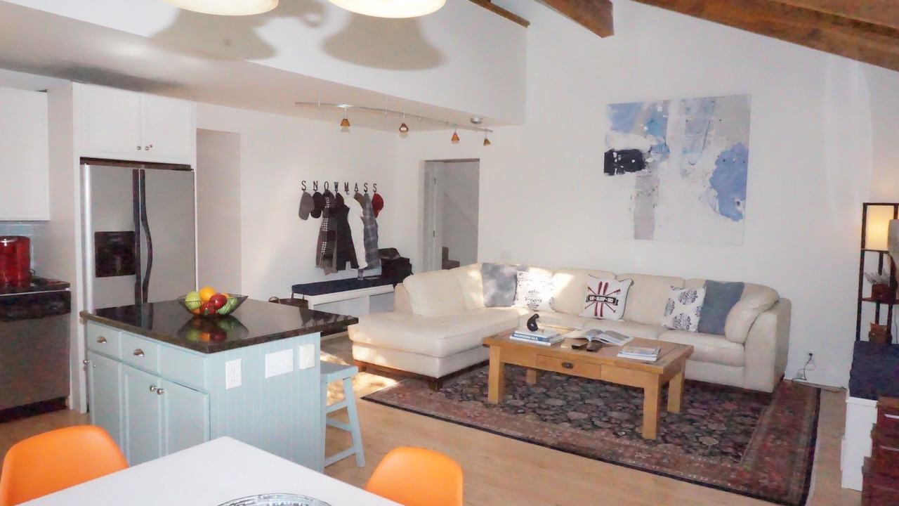 Photo of Livingroom in Snowmass Village