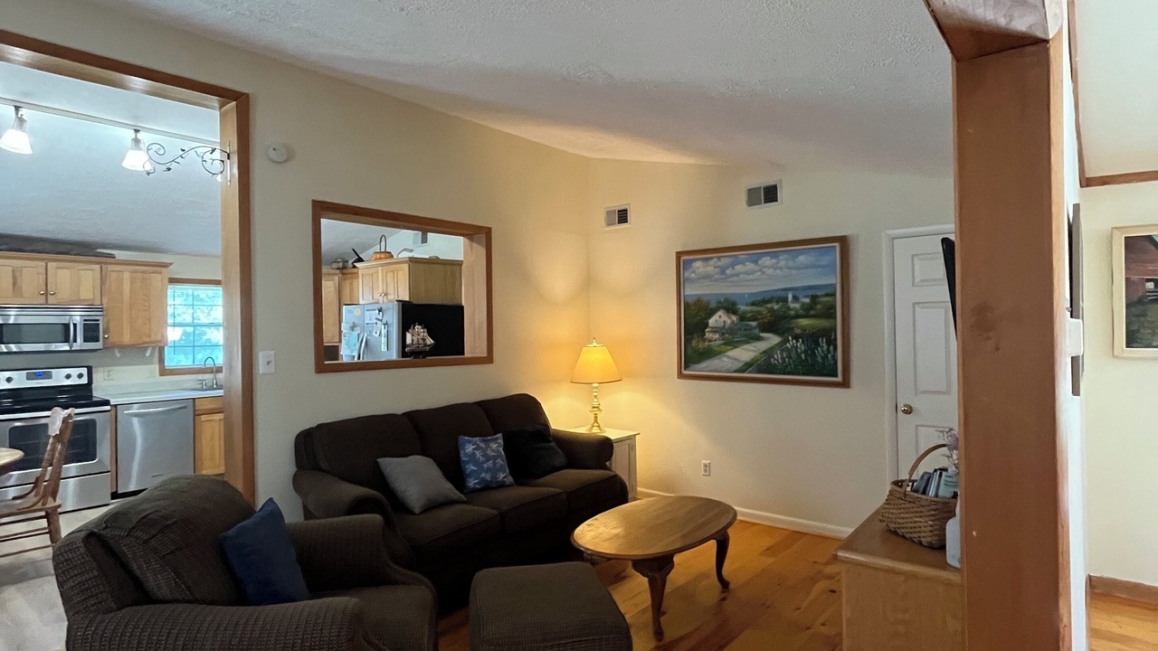 Photo of Livingroom in Ocean Pines