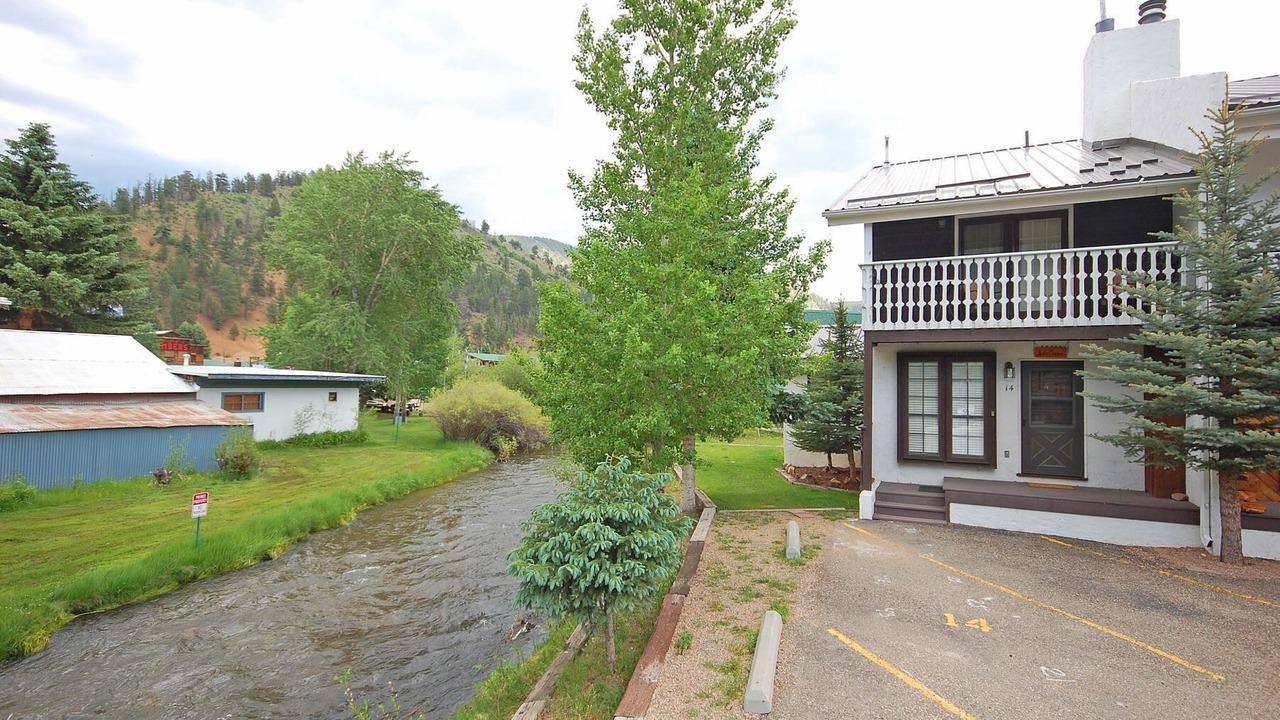 Photo of Others in Red River