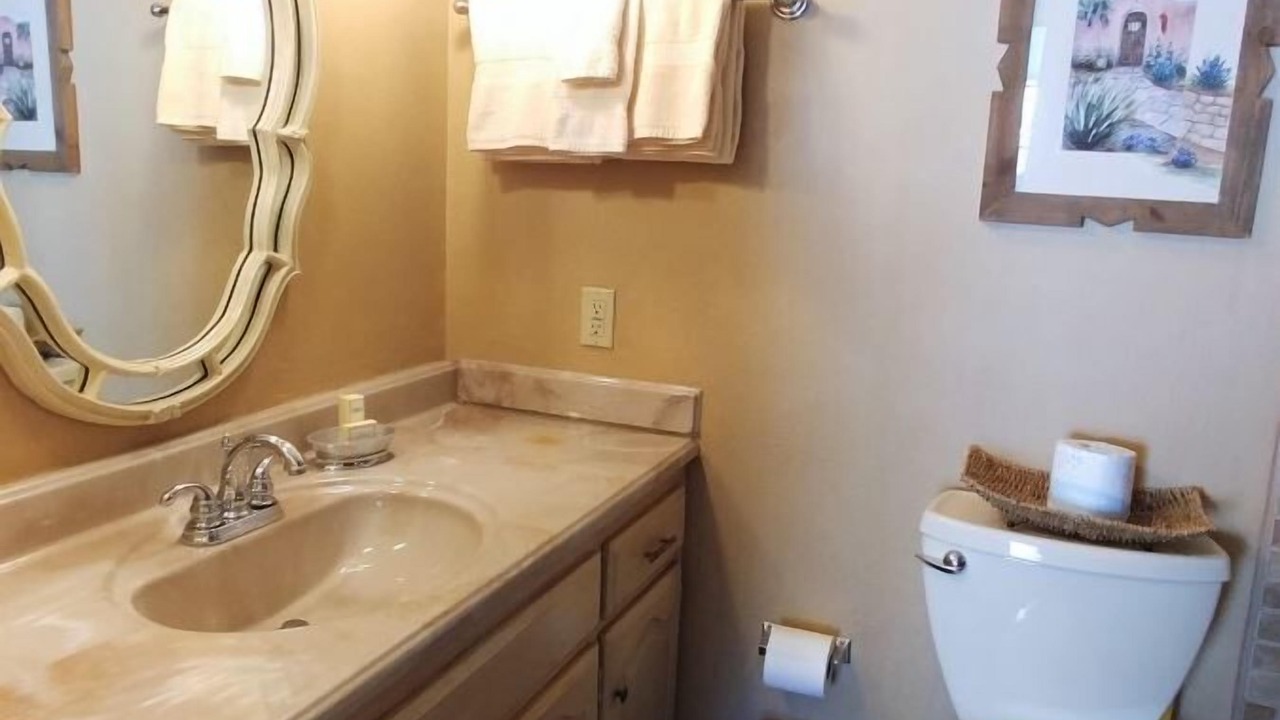 Photo of Bathroom in Red River
