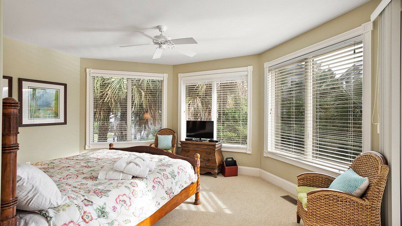 Photo of Bedroom in North Forest Beach