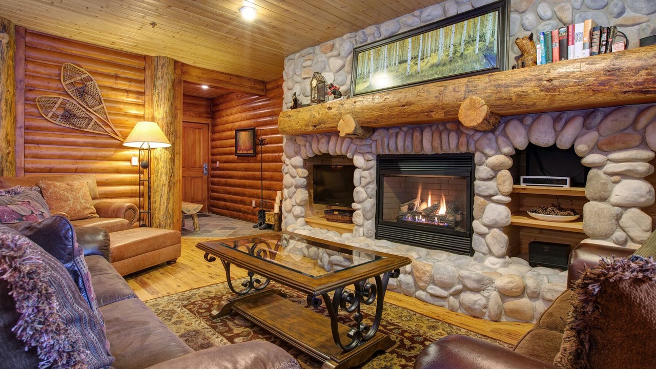 Photo of Livingroom in Deer Valley