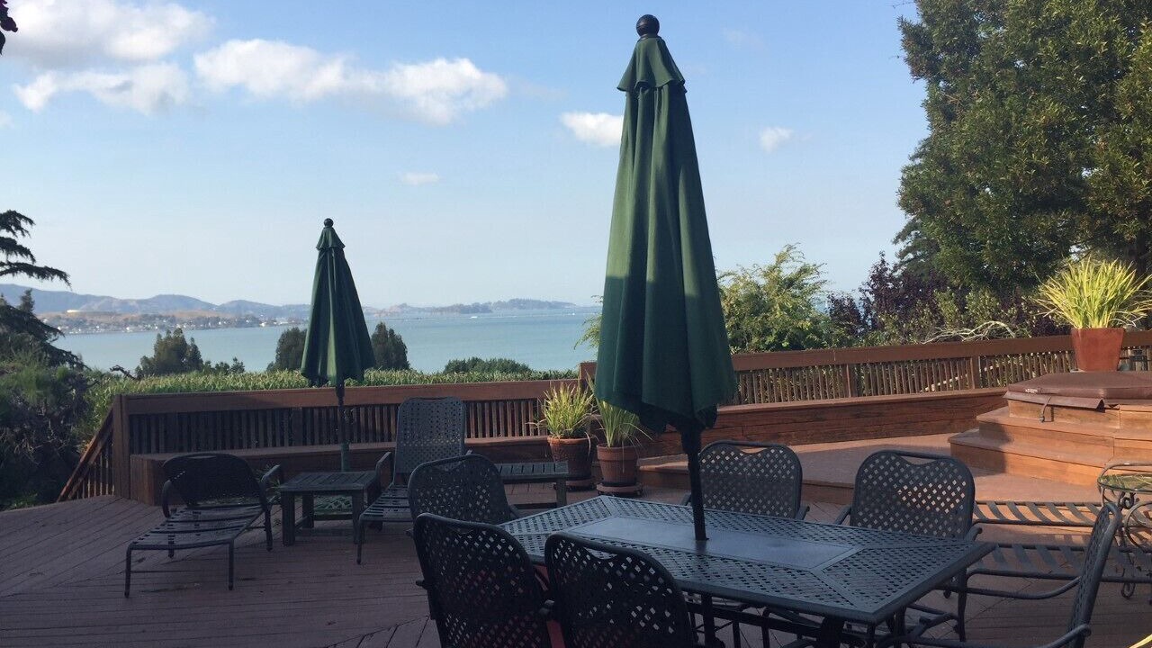 Photo of Bedroom in Tiburon