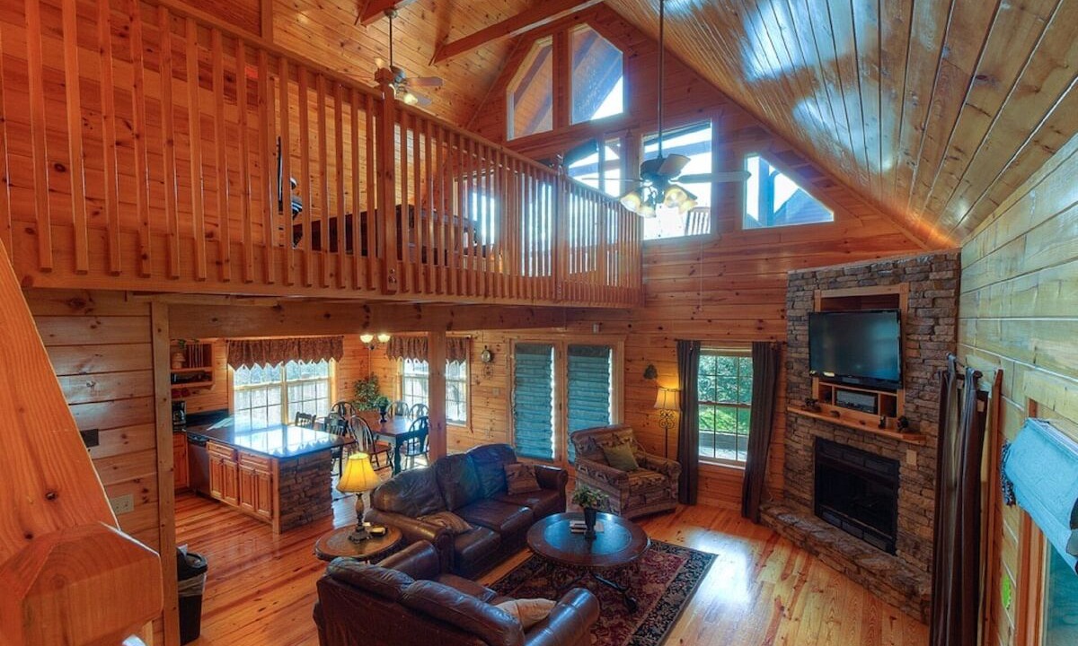 Photo of Others in Gatlinburg