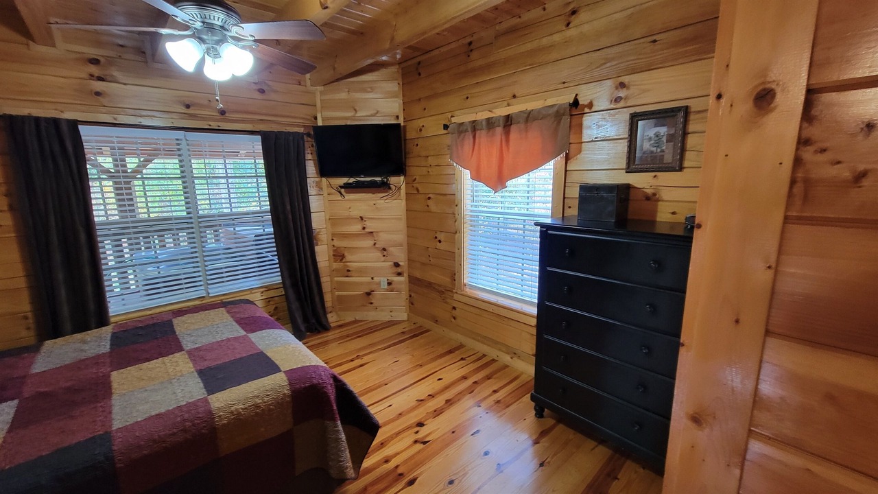 Photo of Others in Gatlinburg