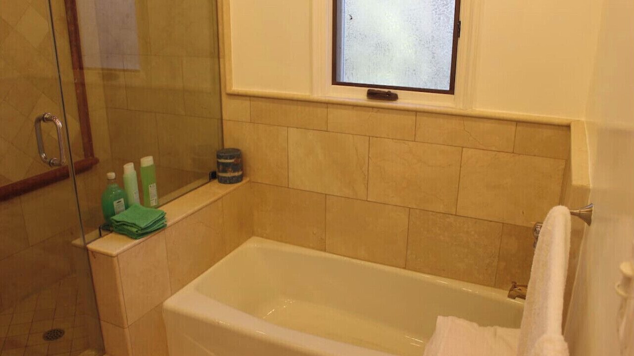 Photo of Bathroom in Del Rey