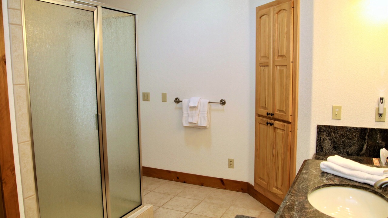 Photo of Bathroom in Grand Lake