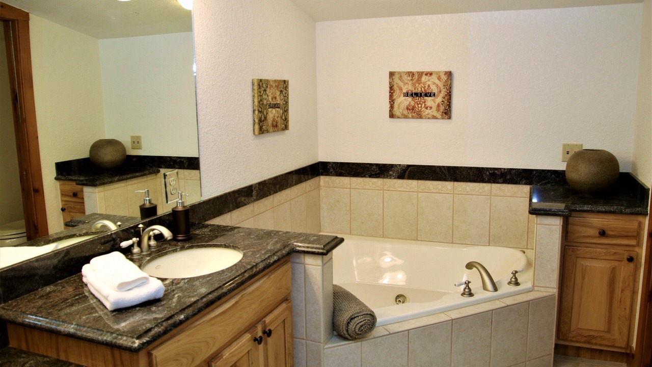 Photo of Bathroom in Grand Lake