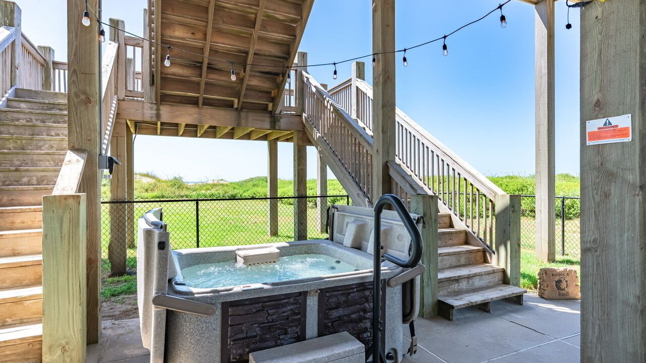 Photo of Outdoor in Crystal Beach