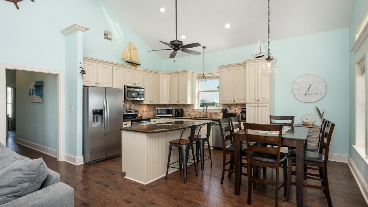 Photo of Kitchen in Crystal Beach