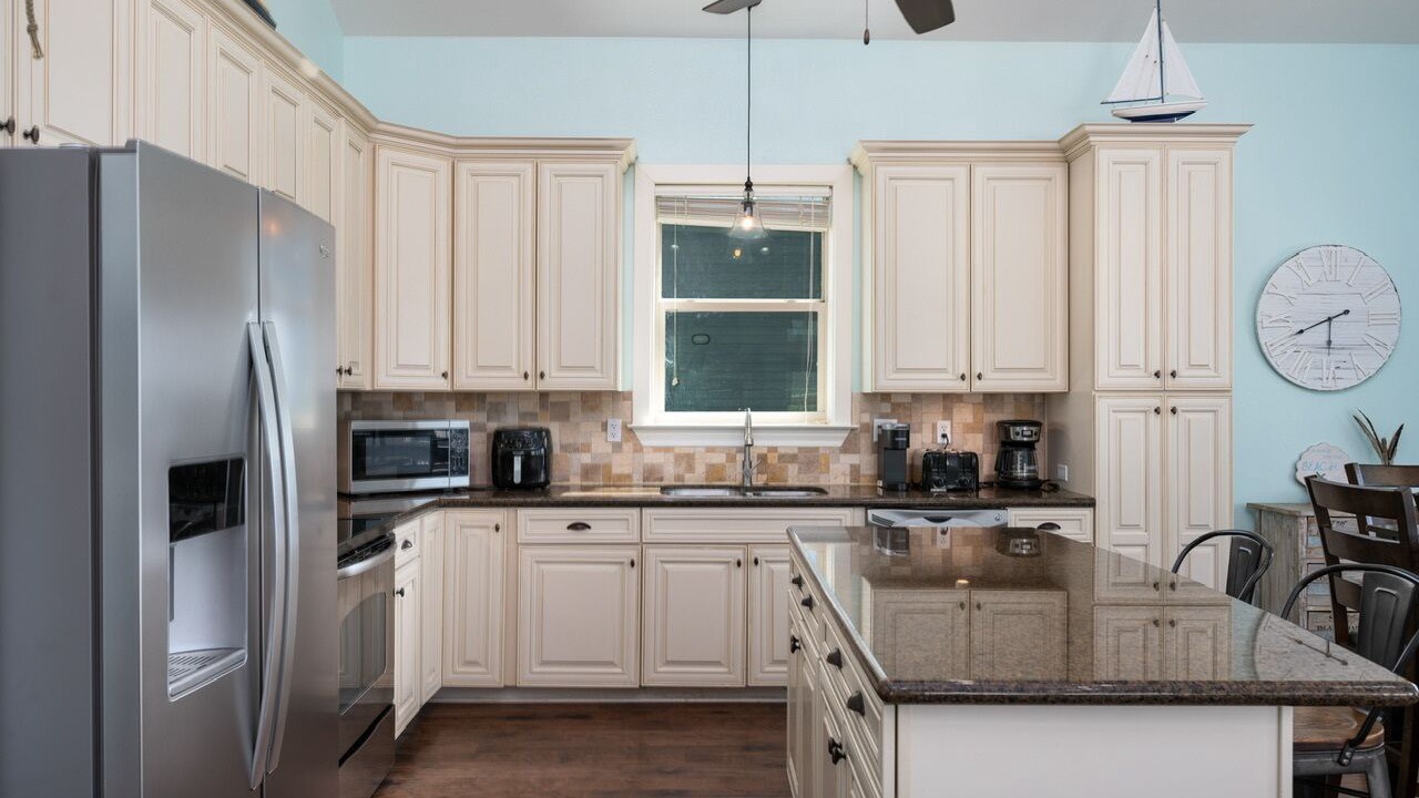 Photo of Kitchen in Crystal Beach
