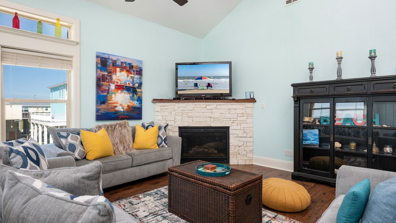 Photo of Livingroom in Crystal Beach