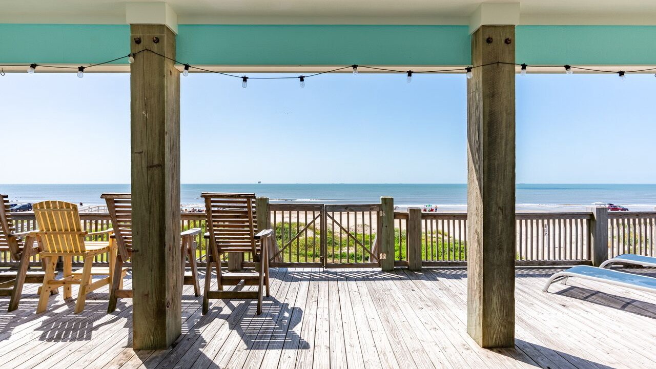 Photo of Patio Balcony in Crystal Beach