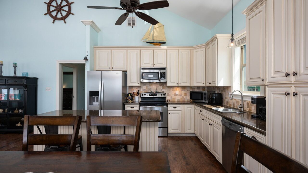 Photo of Kitchen in Crystal Beach