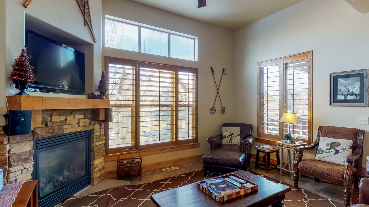 Photo of Livingroom in Bear Hollow Village