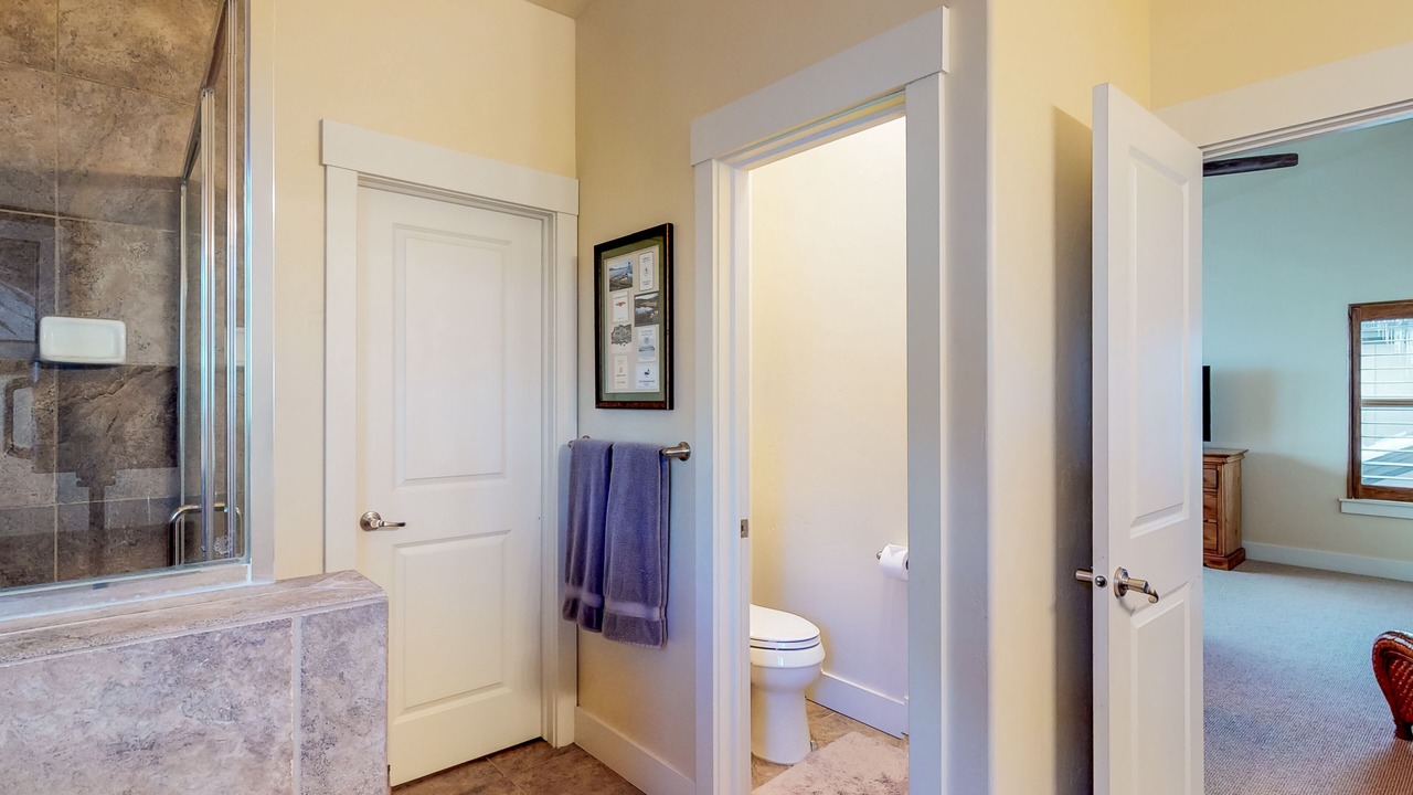 Photo of Bathroom in Bear Hollow Village