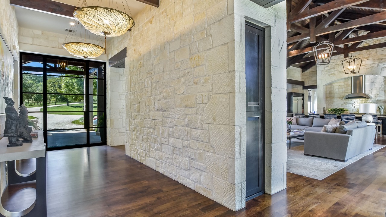 Photo of Bedroom in Cypress Banks