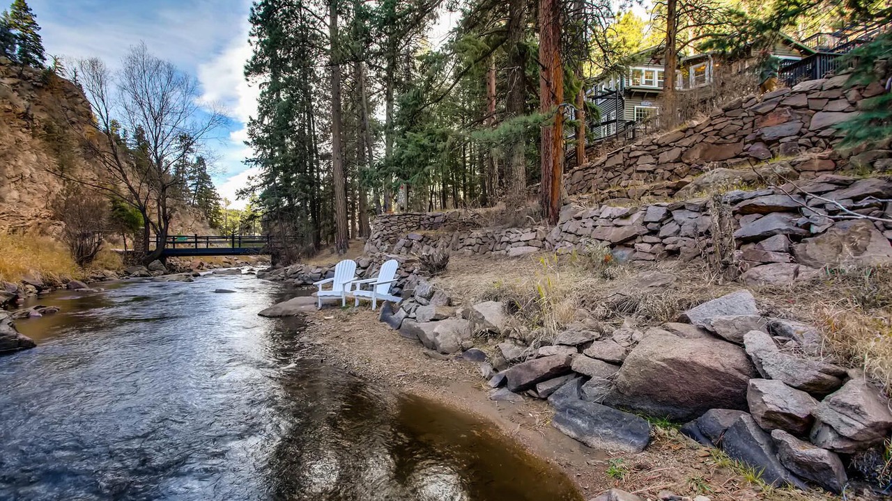 Photo of Outdoor in Evergreen