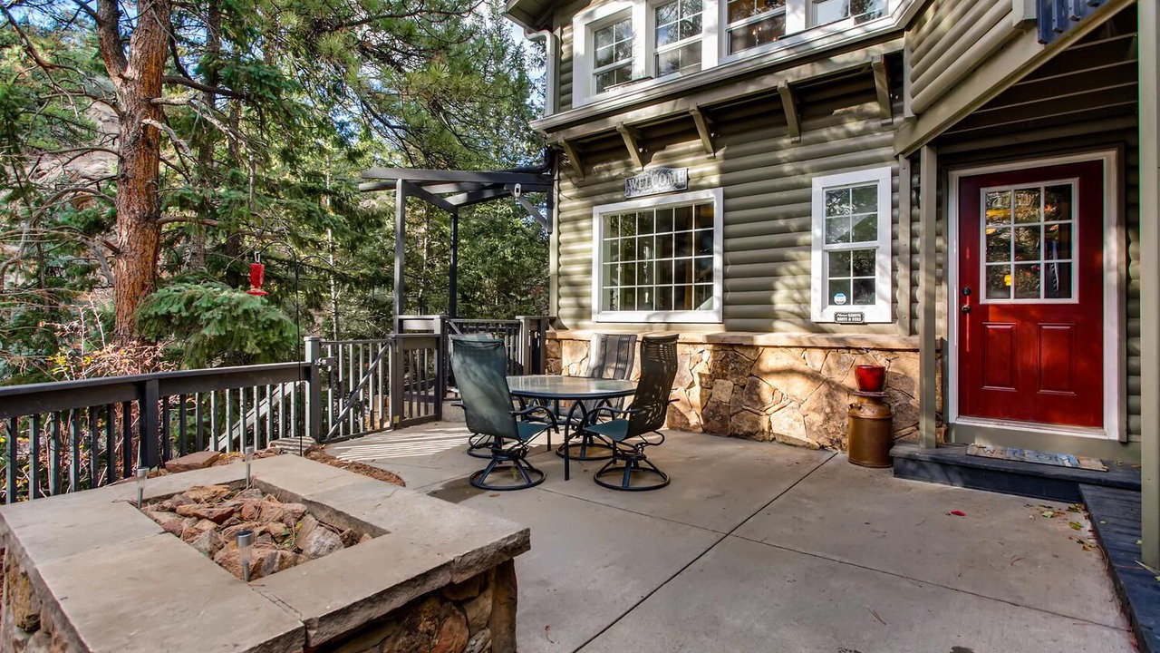 Photo of Outdoor in Evergreen
