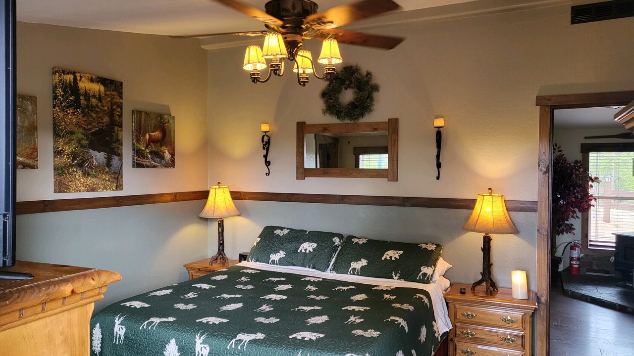 Photo of Bedroom in Divide