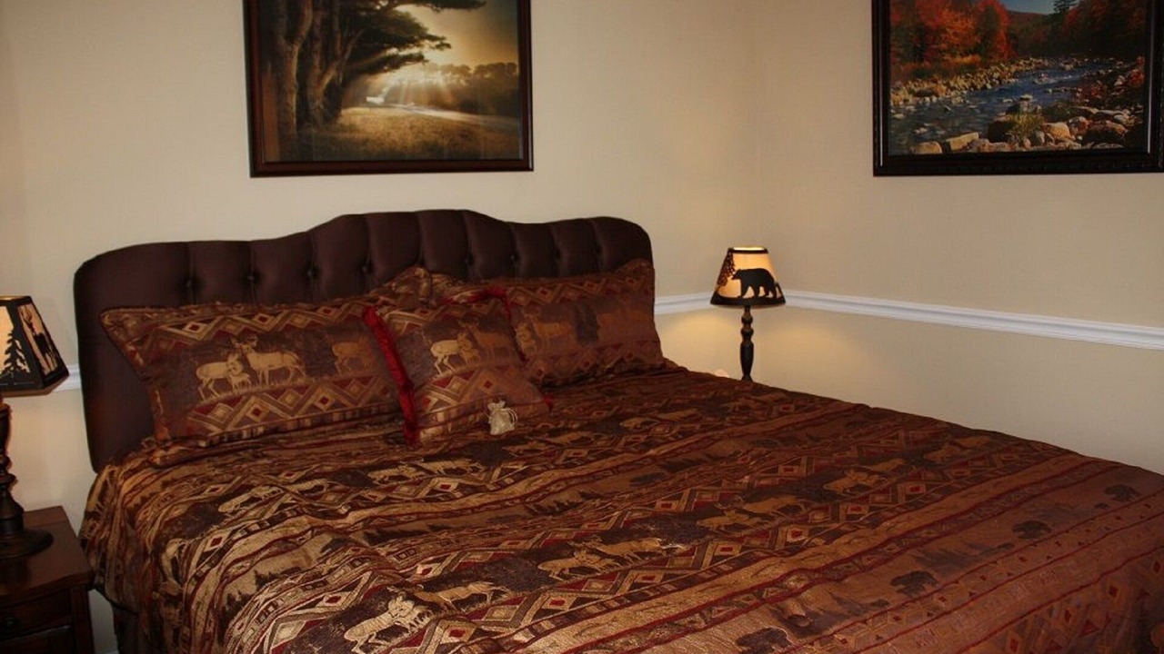 Photo of Bedroom in Gatlinburg