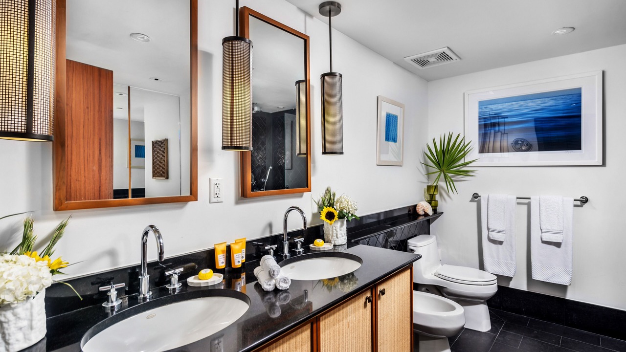 Photo of Bathroom in City Center