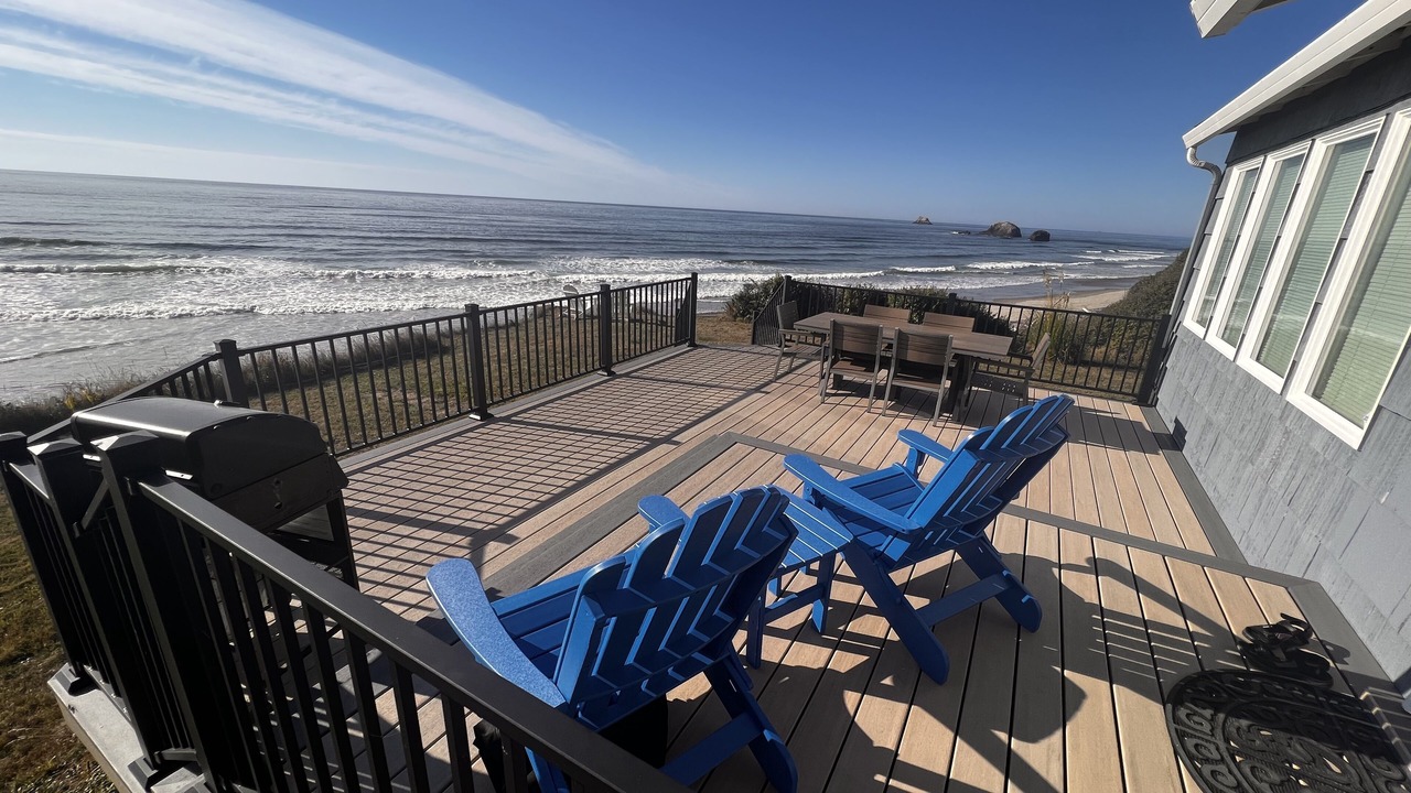 Photo of Patio Balcony in Arch Cape