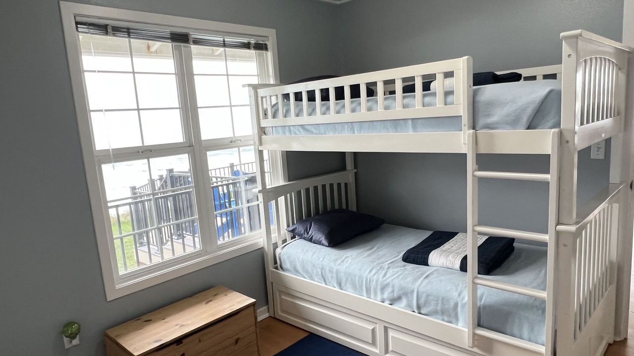 Photo of Bedroom in Arch Cape