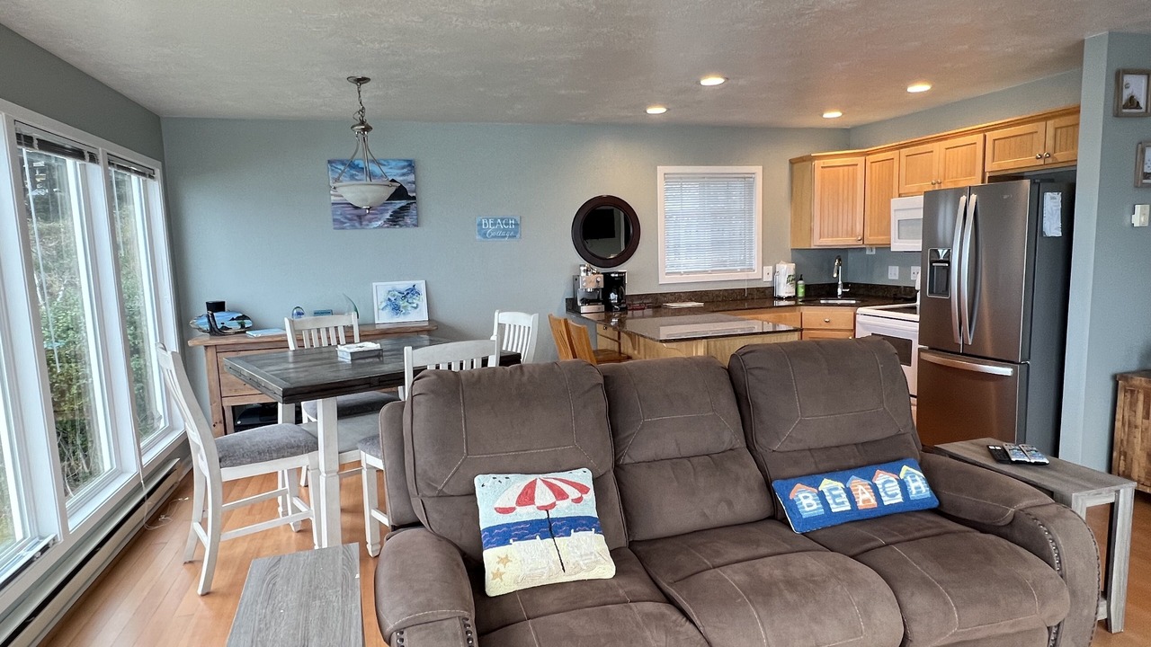 Photo of Livingroom in Arch Cape