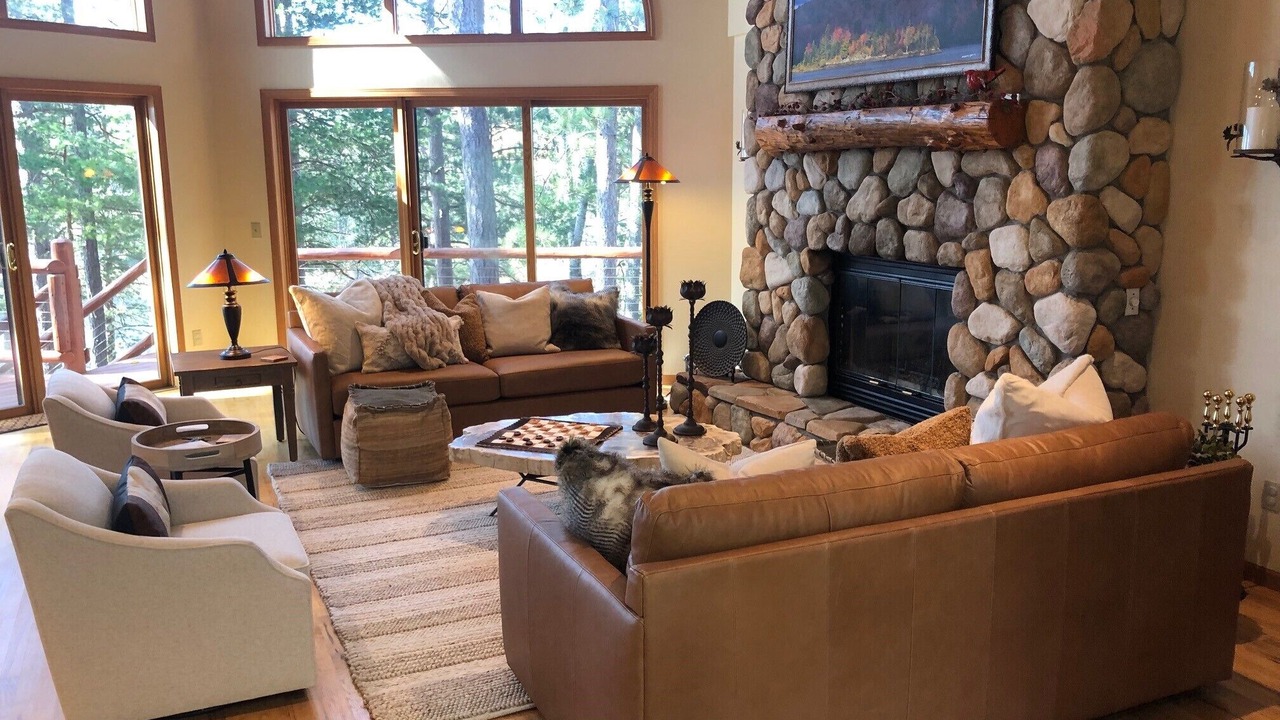 Photo of Livingroom in Mercer