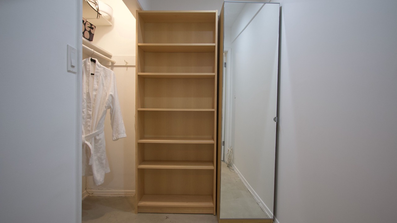 Photo of Bedroom in Hollywood Dell