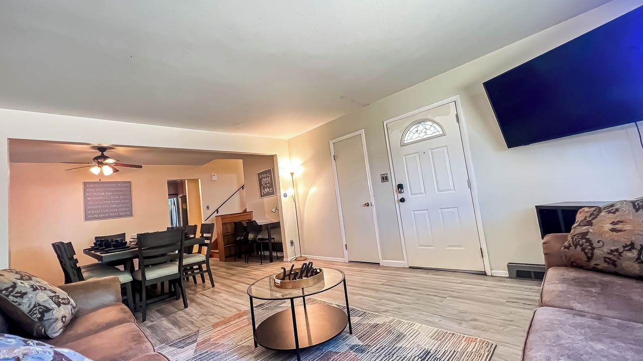 Photo of Livingroom in West Colorado Springs