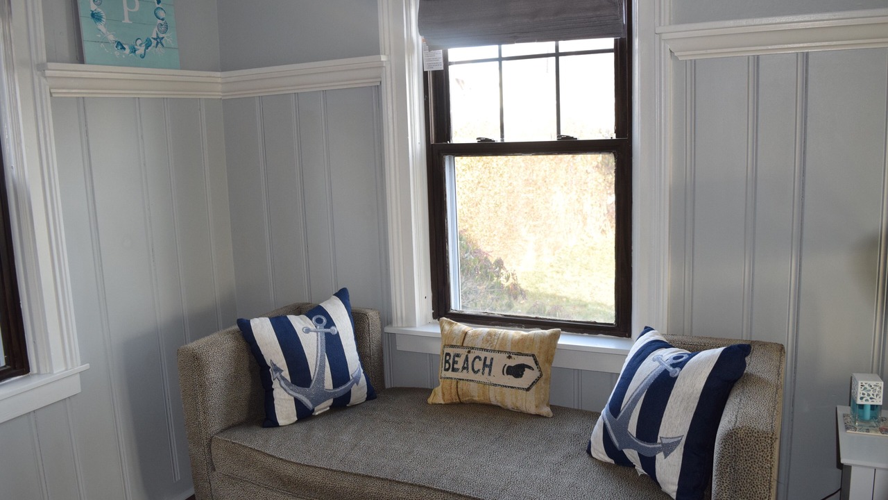 Photo of Livingroom in Narragansett