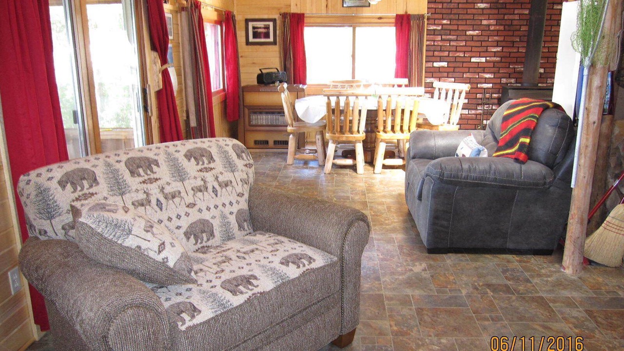 Photo of Livingroom in Wetmore