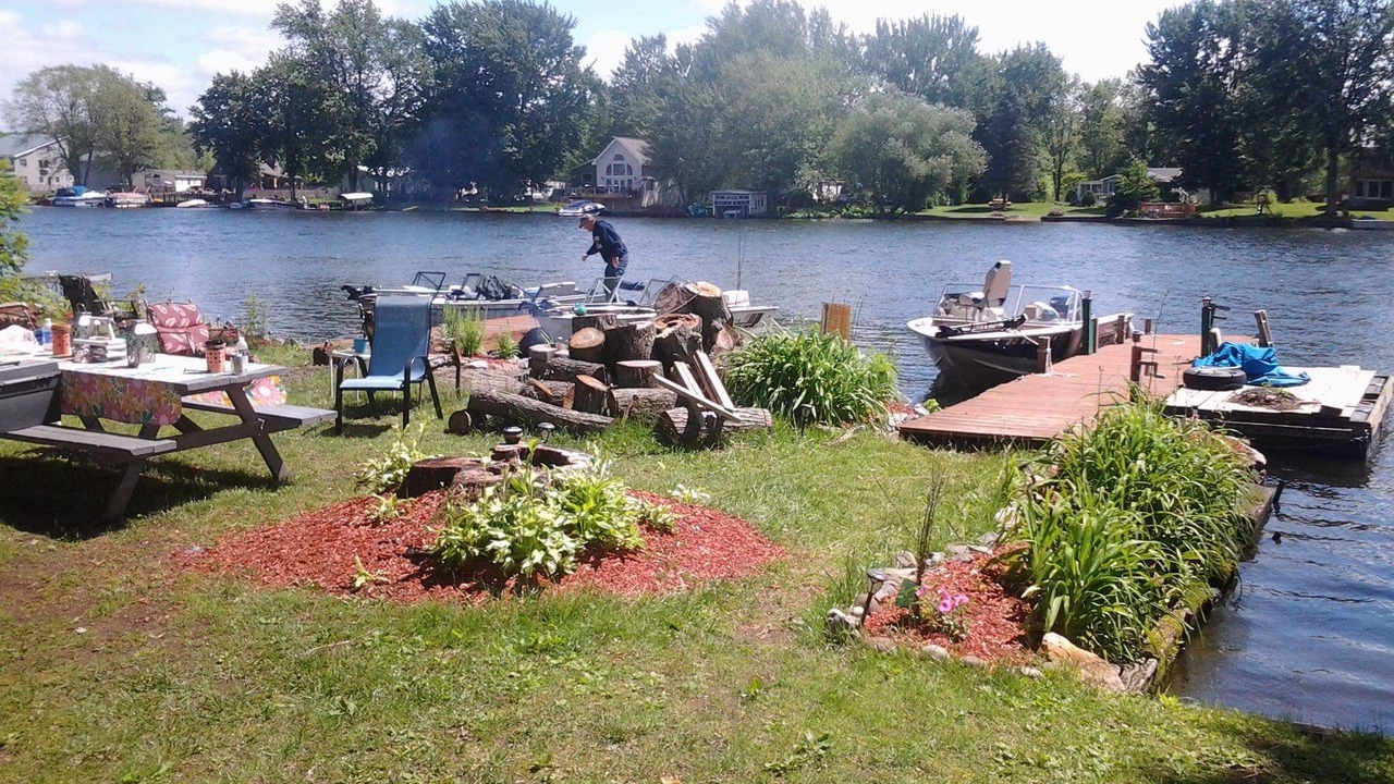 Photo of Outdoor in Town of Hastings
