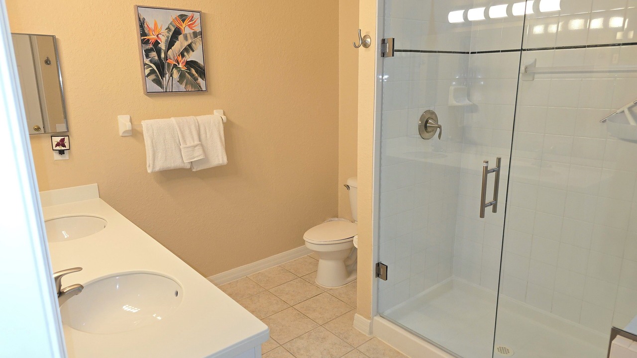 Photo of Bathroom in Bahama Bay