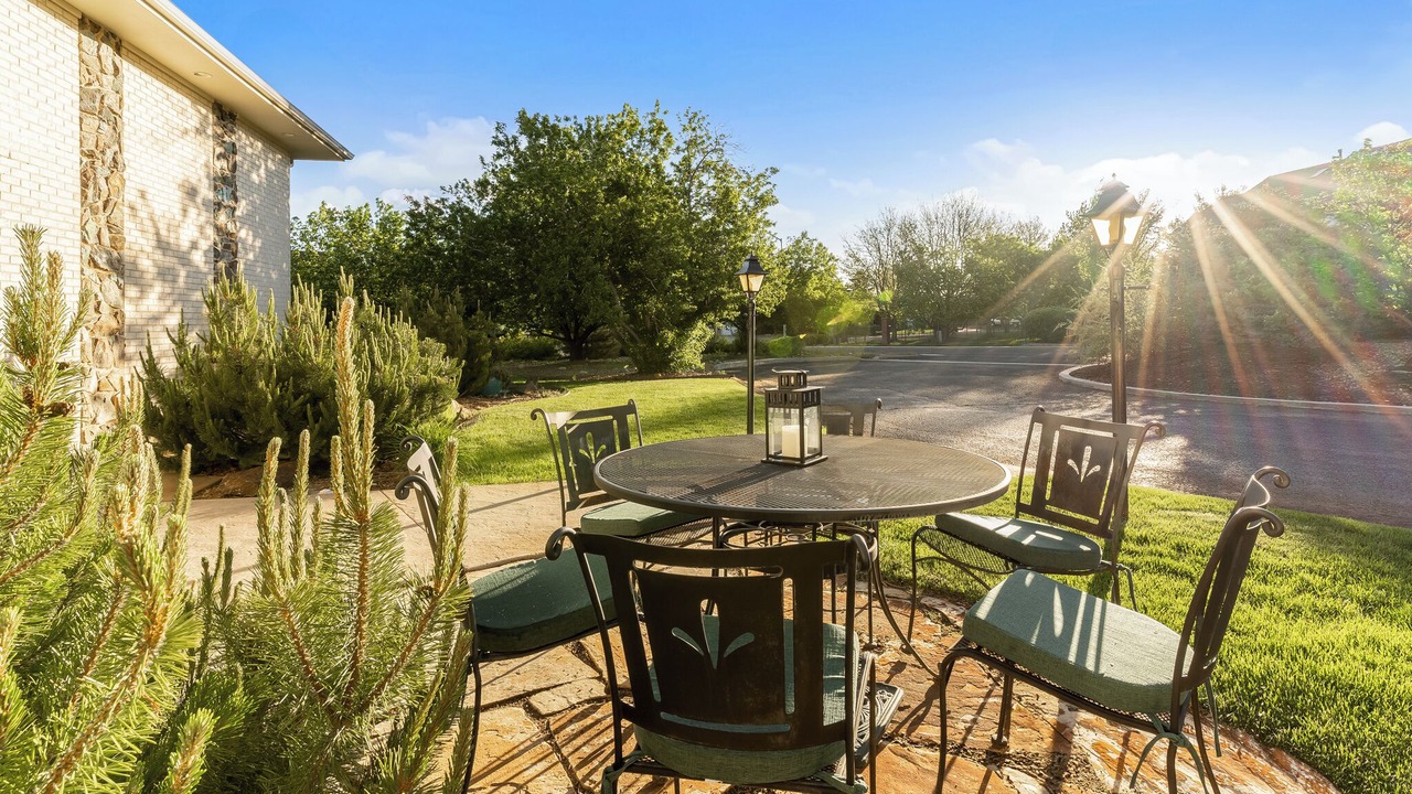 Photo of Outdoor in Westcliff and Cambridge