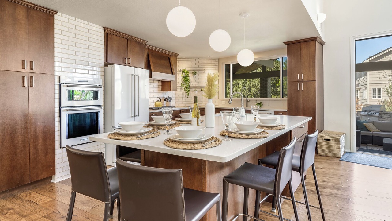 Photo of Kitchen in Westcliff and Cambridge