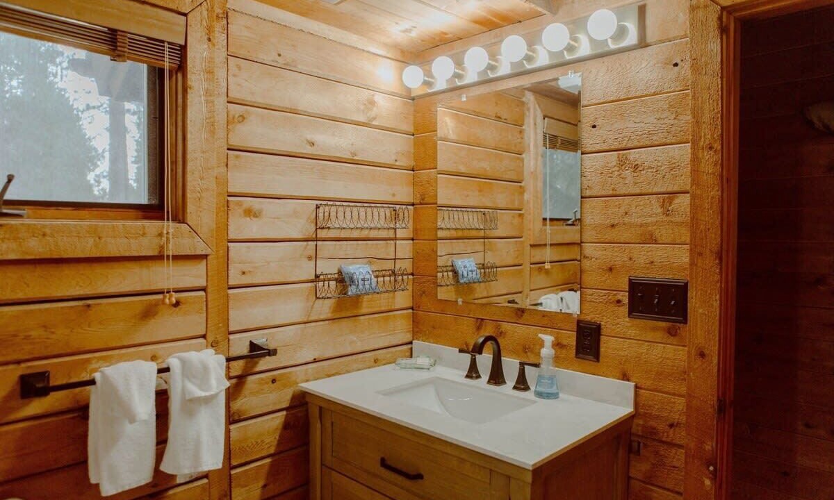 Photo of Bathroom in Thompsonville