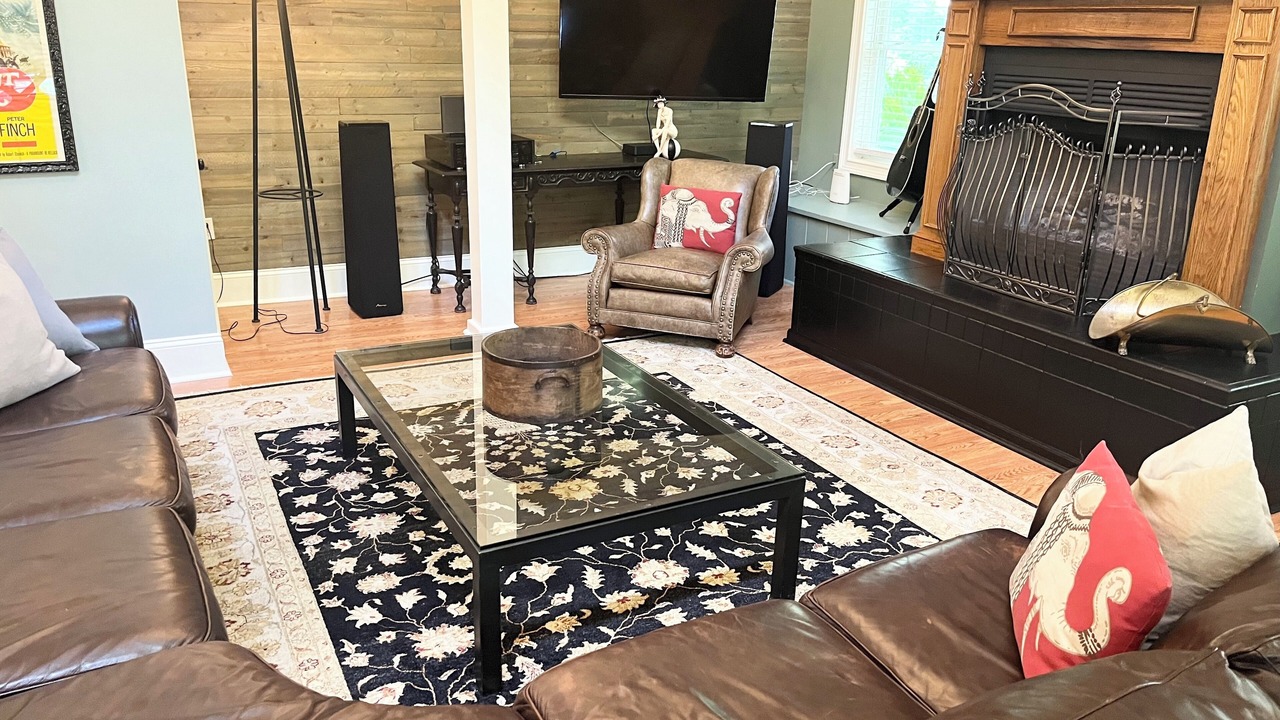 Photo of Livingroom in Union Pier