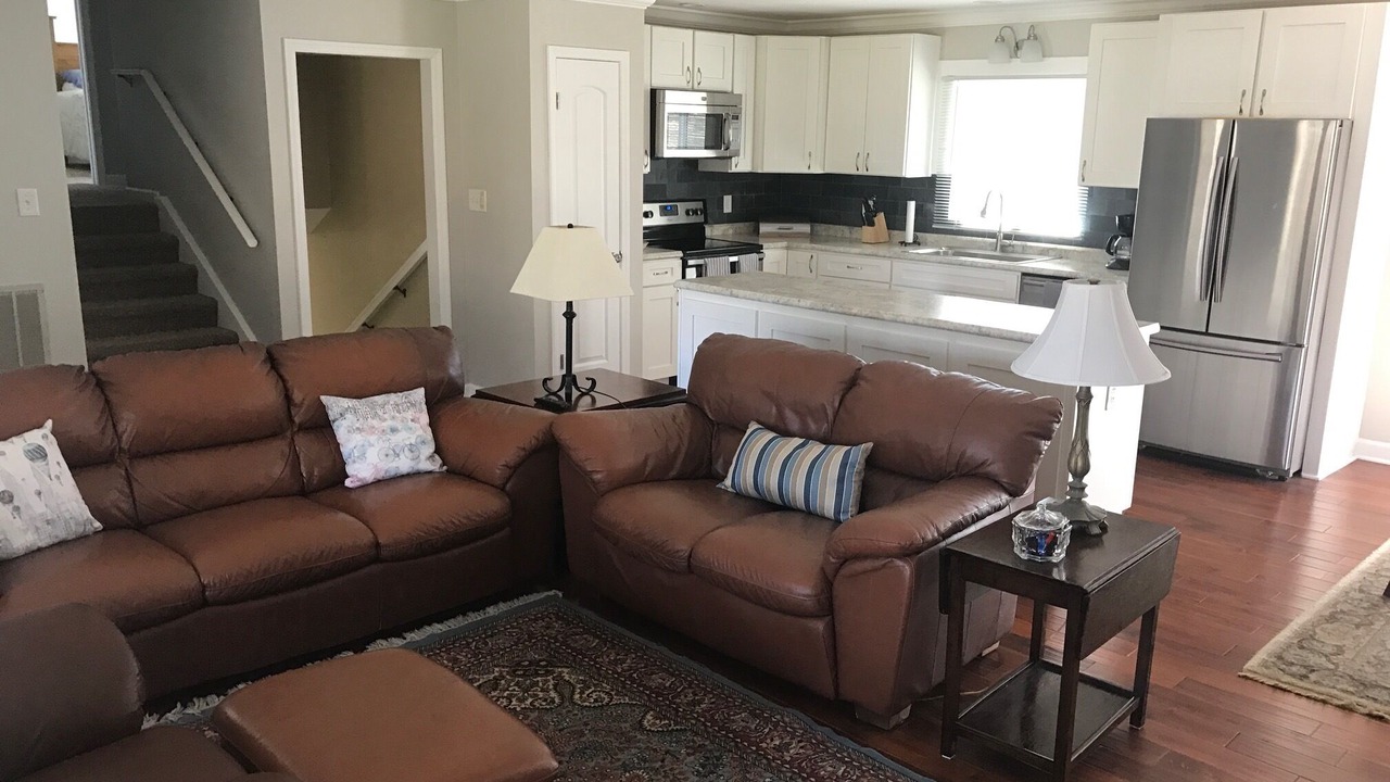 Photo of Livingroom in Knoxville