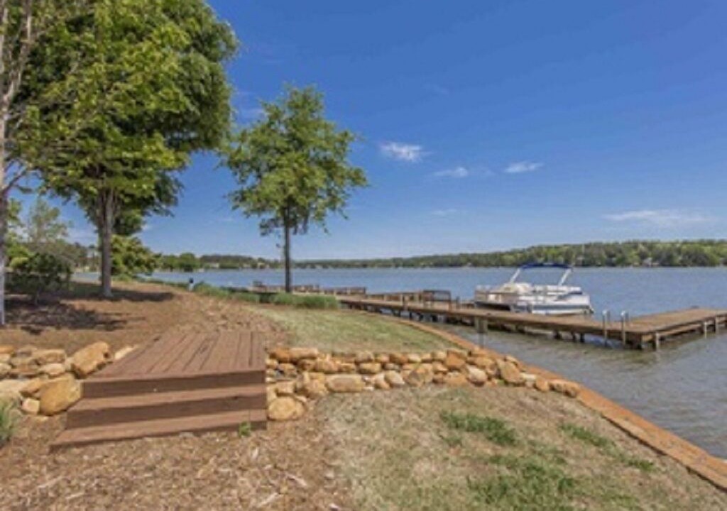Photo of Outdoor in Lake Oconee