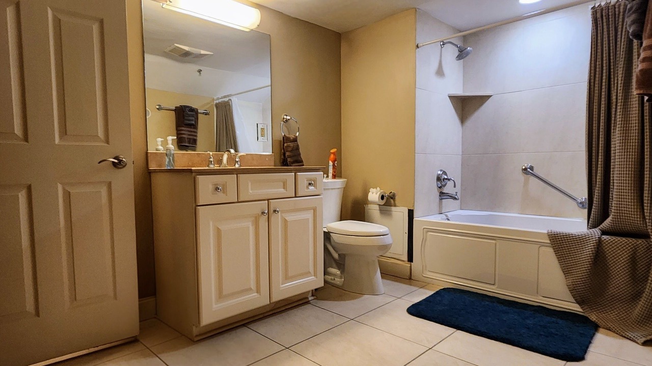 Photo of Bathroom in French Quarter
