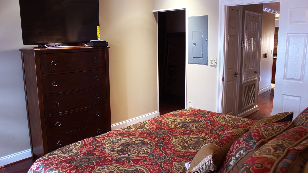 Photo of Bedroom in French Quarter