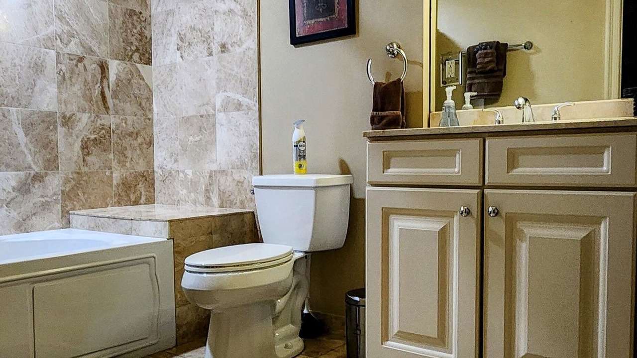 Photo of Bathroom in French Quarter