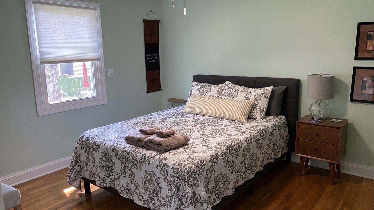 Photo of Bedroom in Oyster Harbor