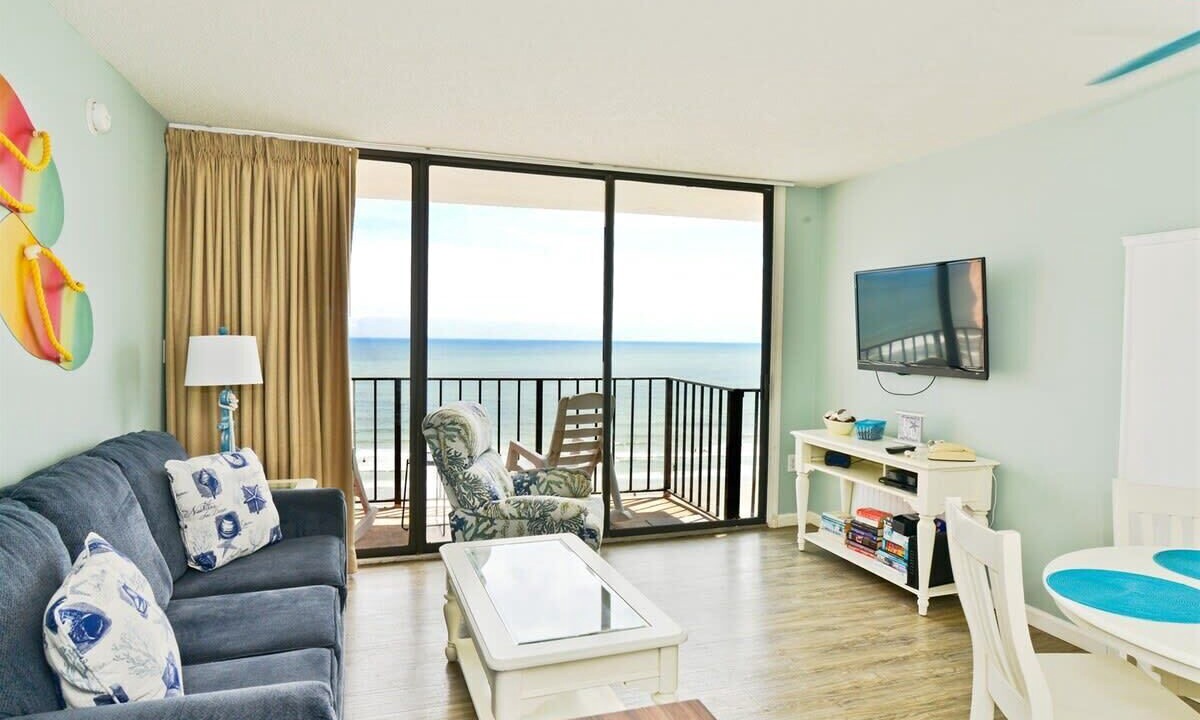 Photo of Bedroom in Crescent Beach