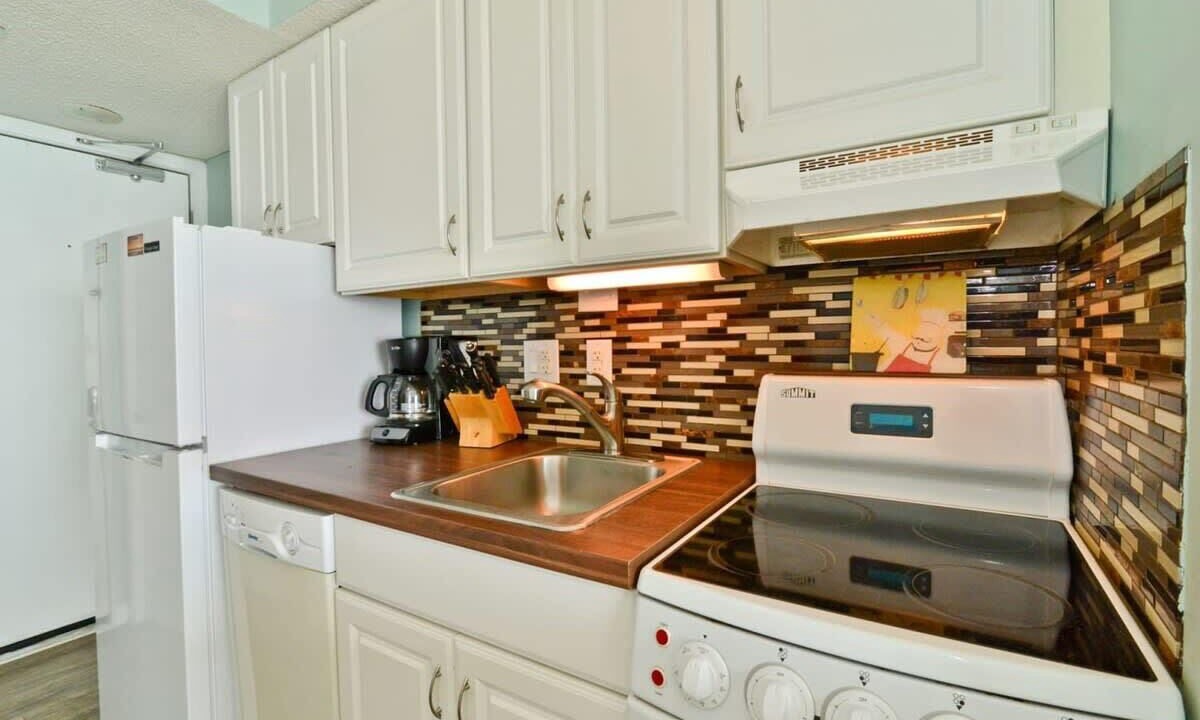 Photo of Kitchen in Crescent Beach